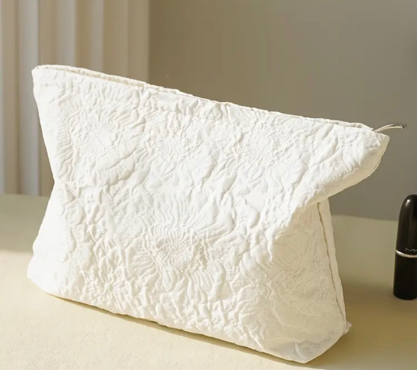 Estuche Blanco Floreado